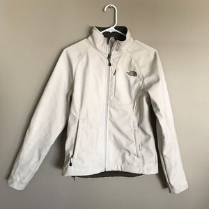 Northface - Women’s Apex Soft Shell Jacket